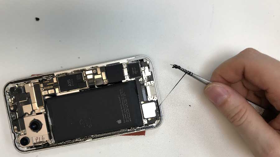Восстановление пыле-влагозащиты на iPhone 14 Казань