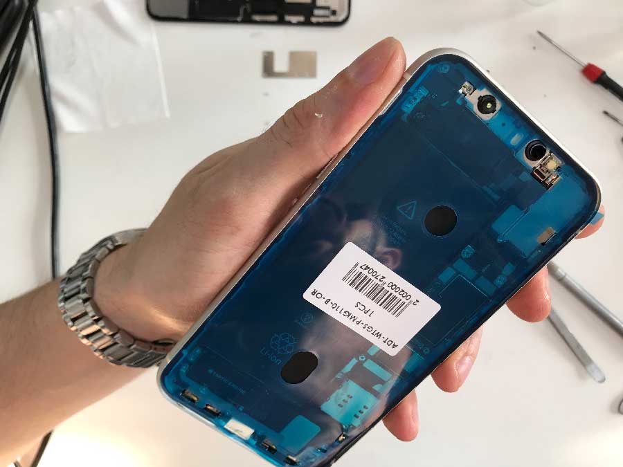 Влагозащита iPhone 11