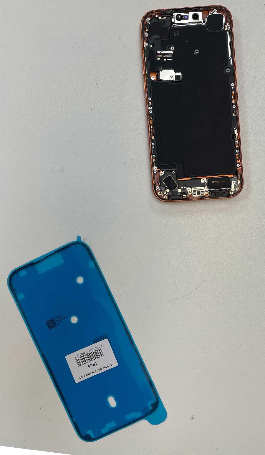 Пыле-влагозащита на iPhone 17 Pro Max