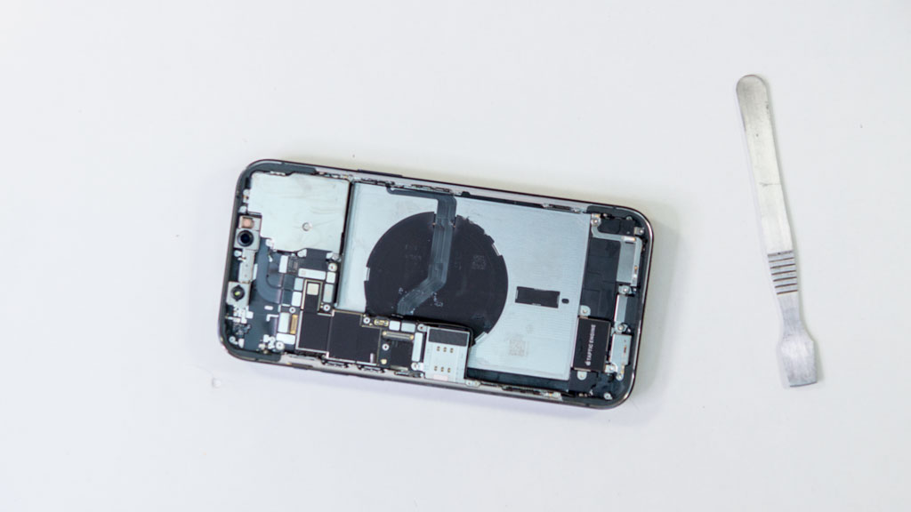 Ремонт аккумулятора на iPhone в Казани