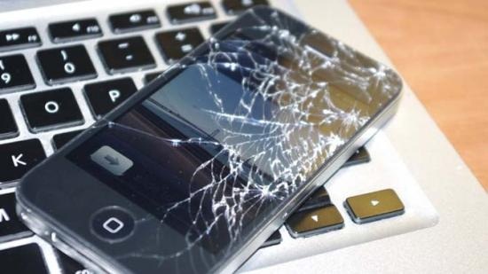 замена стекла iPhone 4